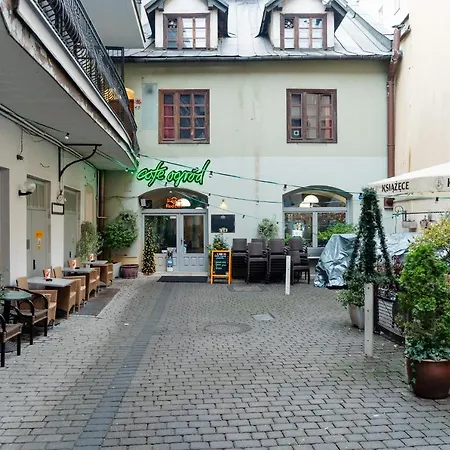 Main Square - Loftaffair Διαμέρισμα *