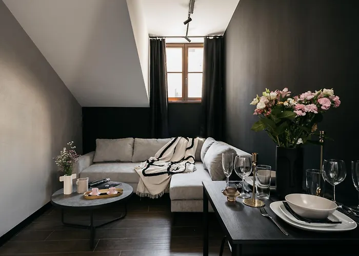 Main Square - Loftaffair Διαμέρισμα *