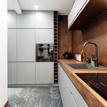 Main Square - Loftaffair Apartamento *