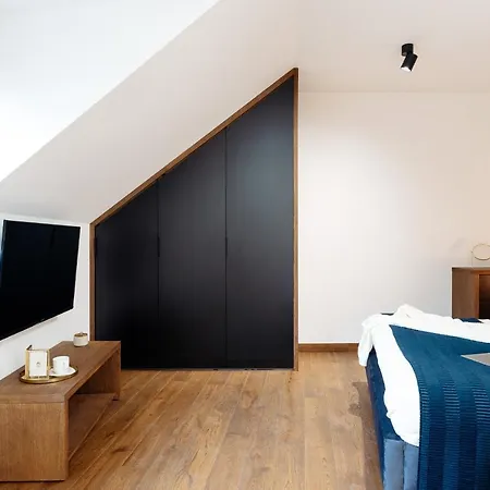 Main Square - Loftaffair Apartamento *