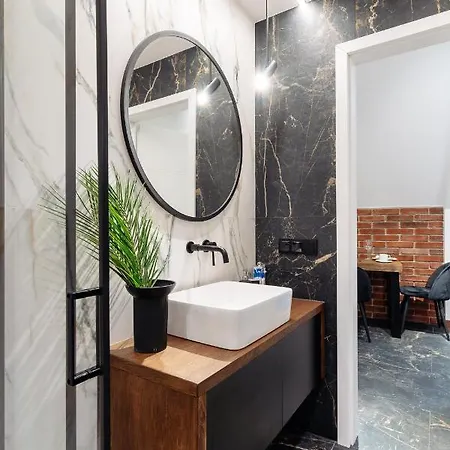 Main Square - Loftaffair Apartamento