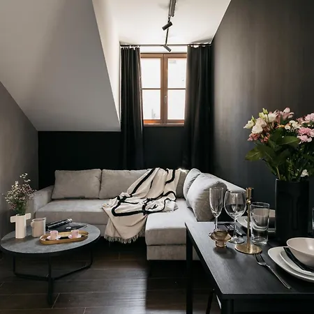 Main Square - Loftaffair Apartamento *