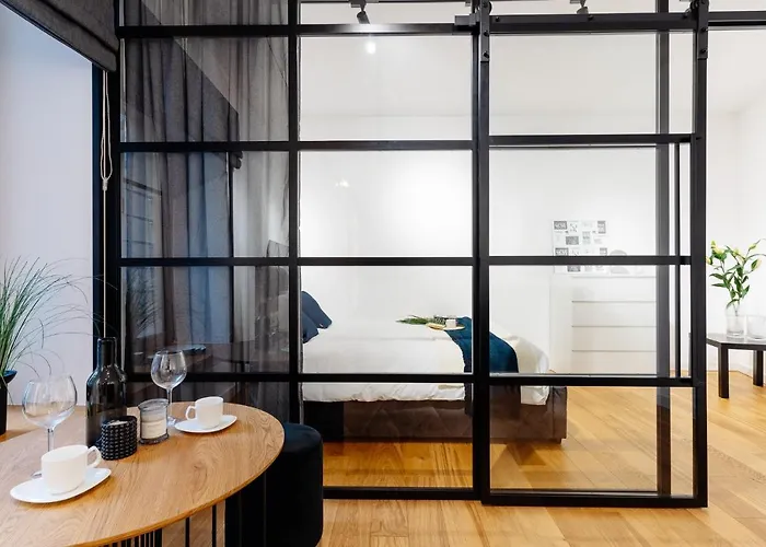 Main Square - Loftaffair *