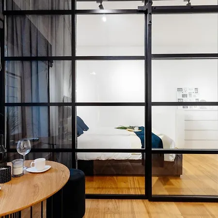 Main Square - Loftaffair *