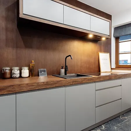 Main Square - Loftaffair *