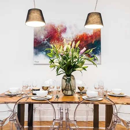 Main Square - Loftaffair *