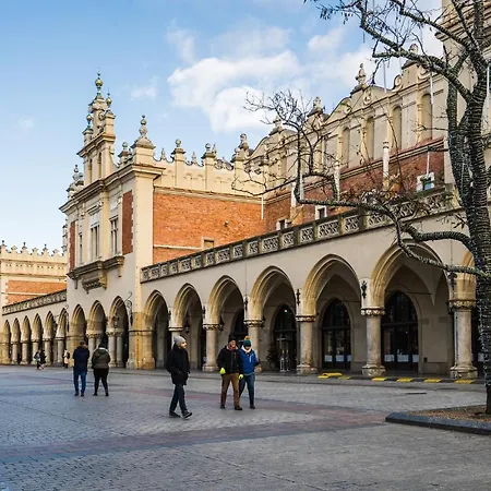 Main Square - Loftaffair Lägenhet *